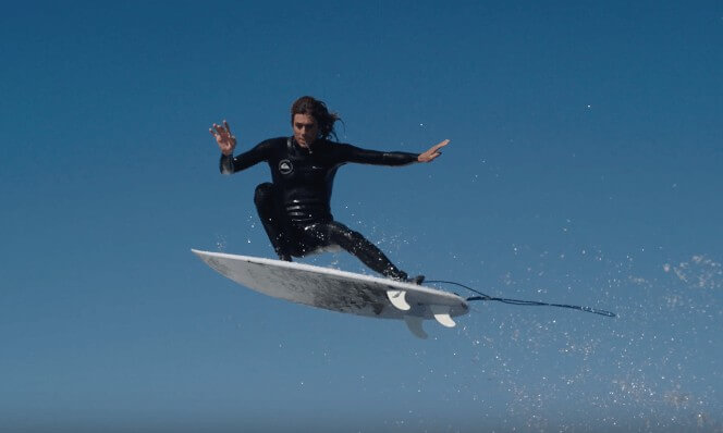 息を呑む美しさ！クレイグ・アンダーソン × 4Kサーフィン動画