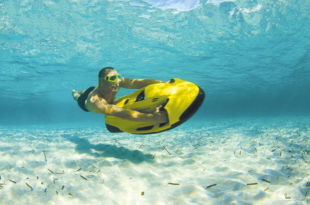 水中も潜れるダイビングJET「SEABOB」が超COOL！